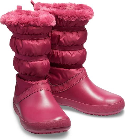 crocs women's crocband winter boot.